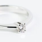 Anello Visconti Preziosi da Donna in Oro Bianco con Diamanti - 0123A10