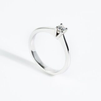 Anello Solitario Visconti Preziosi in Oro Bianco con Diamanti - 0123A20