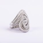 Anello da Donna in Oro Bianco con Spirale di Diamanti – ANW205BB