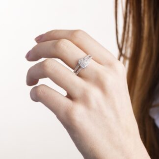 Anello Cuore Davite & Delucchi in Oro Bianco con Diamanti - AA031346