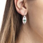 Orecchini Visconti in Oro Bianco e Smalto con Diamante e Smeraldo - 0116BA