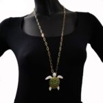 Collana Artlinea in Argento con Smalto e Zirconi Tartaruga Grande - Wild - ZCL917-MN
