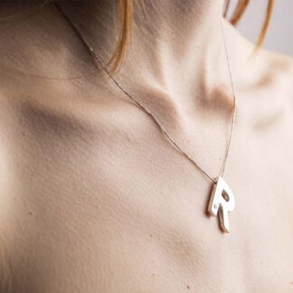 Collana con Lettera in Oro Bianco con Diamante - LTG50