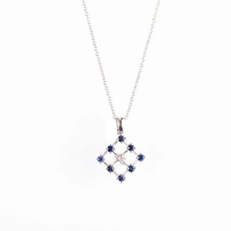 Collana con Rombo in Oro Bianco con Diamante e Zaffiri - 8120115