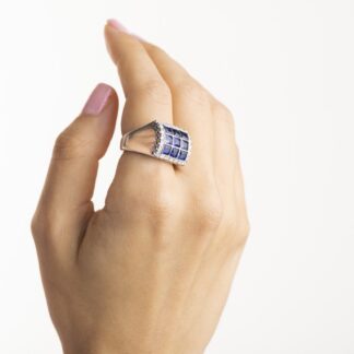 Anello a Fascia in Oro Bianco con Diamanti e Zaffiri - 812014