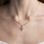 Collana con Pendente in Oro Bianco con Diamanti - CL1135