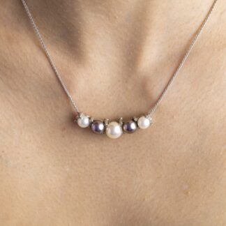 Collana Girocollo in Oro Bianco con Diamanti e Perle - CL290