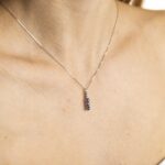 Collana Girocollo in Oro Bianco con Zaffiri e Diamanti – GC075-Z