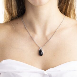 Collana con Pendente in Oro Bianco con Diamanti e Onice - GIX070B0