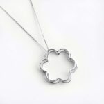 Collana con Pendente in Oro Bianco con Diamanti - PE1205AV5L