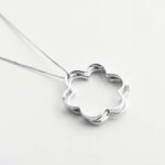 Collana con Pendente in Oro Bianco con Diamanti - PE1205AV5L