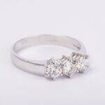 Anello Trilogy in Oro Bianco con Diamanti - 126651685