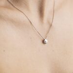 Collana con Ciondolo in Oro Bianco con Diamanti - 160T02