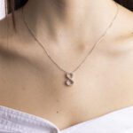 Collana con Lettera in Oro Bianco con Diamanti - 30OT02-4