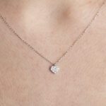 Collana con Pendente Cuore in Oro Bianco con Diamanti - 5664
