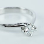 Anello Davite & Delucchi in Oro Bianco con Diamante - AA 003040 25FV