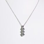 Collana con Pendente Trilogy in Oro Bianco con Diamanti - 13PE77752