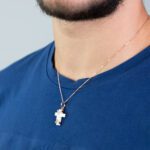 Ciondolo Croce da Uomo in Oro Rosa e Ceramica con Diamanti - D003C000