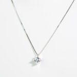 Collana con Punto Luce in Oro Bianco con Diamante - 4515600