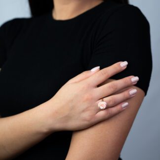 Anello da Donna in Oro Giallo con Corallo - OR332